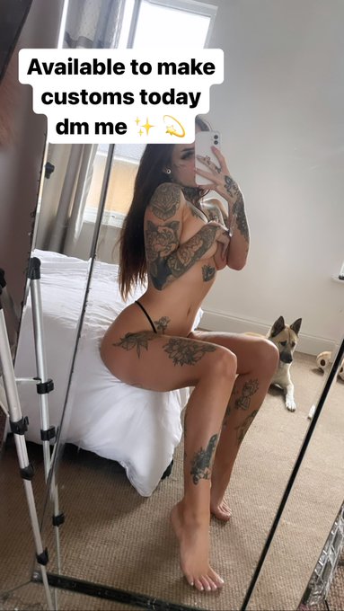 I&rsquo;m available to make customs today 🥰 https://t.co/lbBqEkTdVc