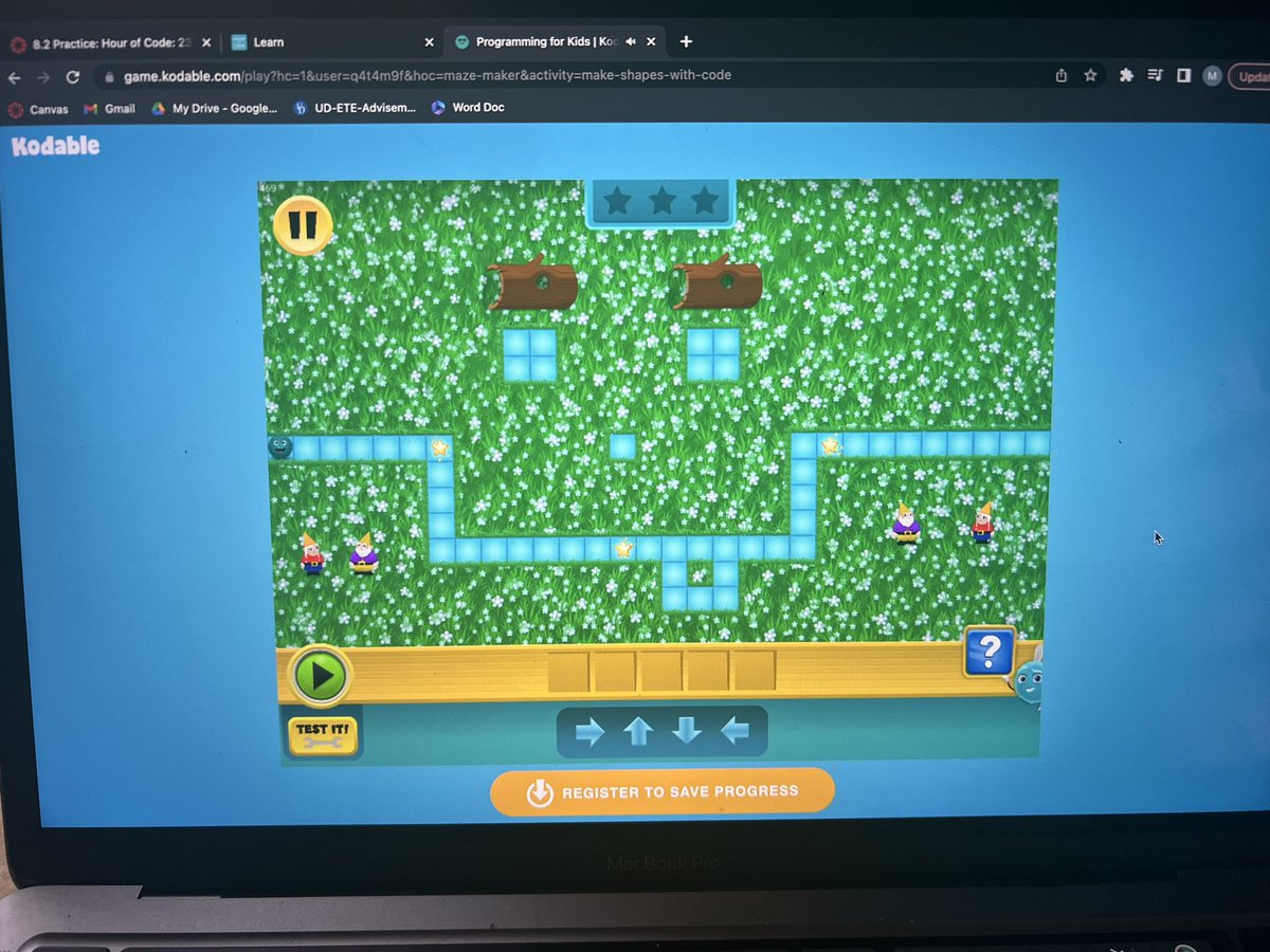 RappaportMarisa's tweet photo. This week I learned about the platform Hour of Code!! There’s many different levels you can try and with any grade!! I tried the Kodable game under the pre-reader level! This is a great tool to use in the classroom. #EDUC387010 #HourofCode #edtech https://t.co/mjwoivpcGR