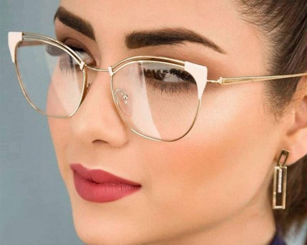 #healthy #healthyifestyle CatEar Metal Glasses Frames Optical Fashion 50.58 treria.com/catear-metal-g…