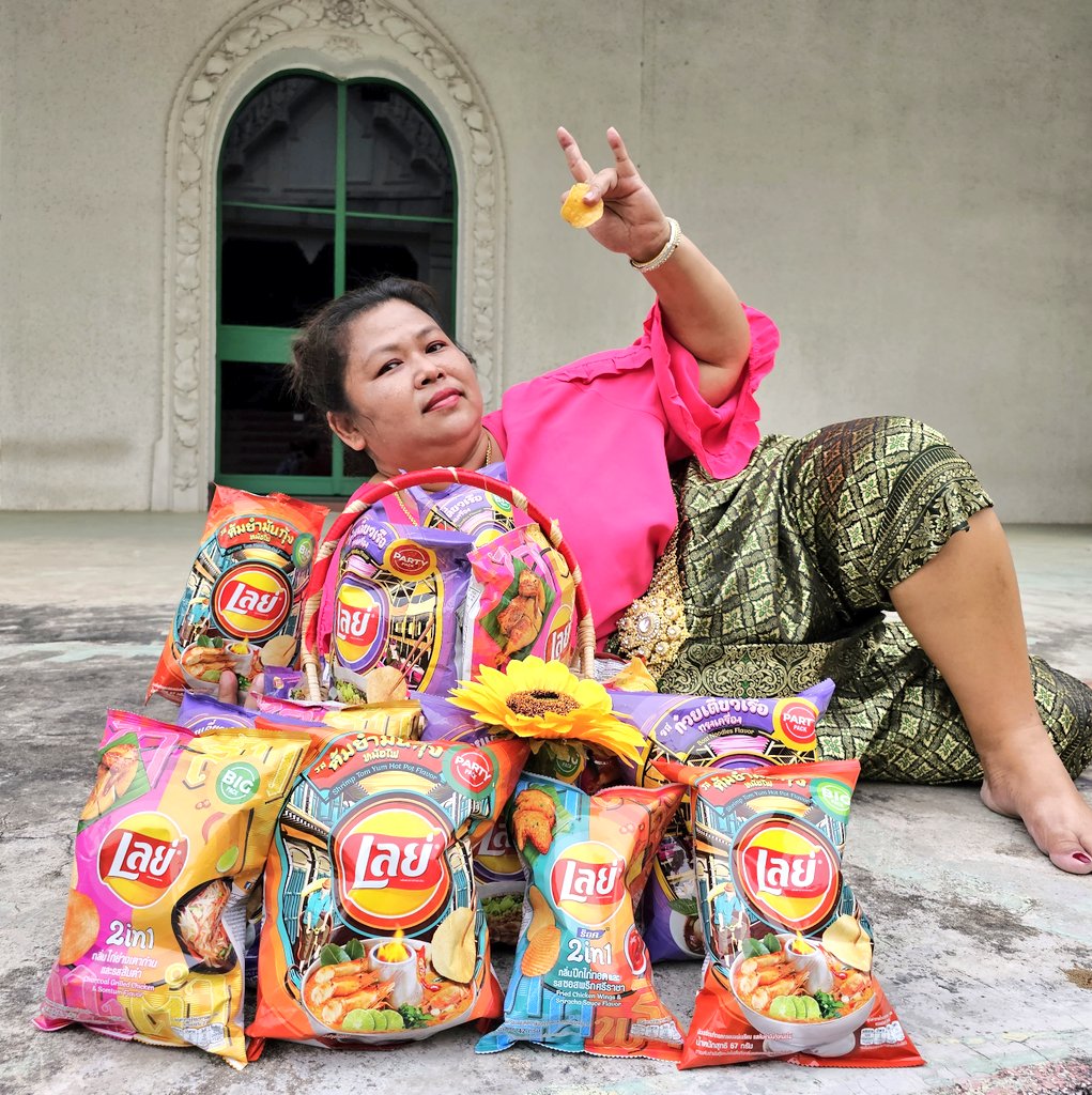 fon_srirot's tweet photo. ไม่อ้วนได้ไงร่างกายต้องการเลย์ อร่อยแรง
แซ่บจริงแซ่บอีหลีแซ่บแท้น้อ เลย์เวรี่ไทย กินเลย์เวรี่ไทยกับ5รสชาติใหม่ต้องกินไปบอกรักไป🤟เพราะเลย์เวรี่ไทยมันส์แซ่บนัวเหมือนกินอาหารดังของไทยเลย🤟 I Love You I Love Lay Very Thai #กินเลย์ให้เก๋เลย #winmetawin #เตนิว https://t.co/qYhngts7Cs