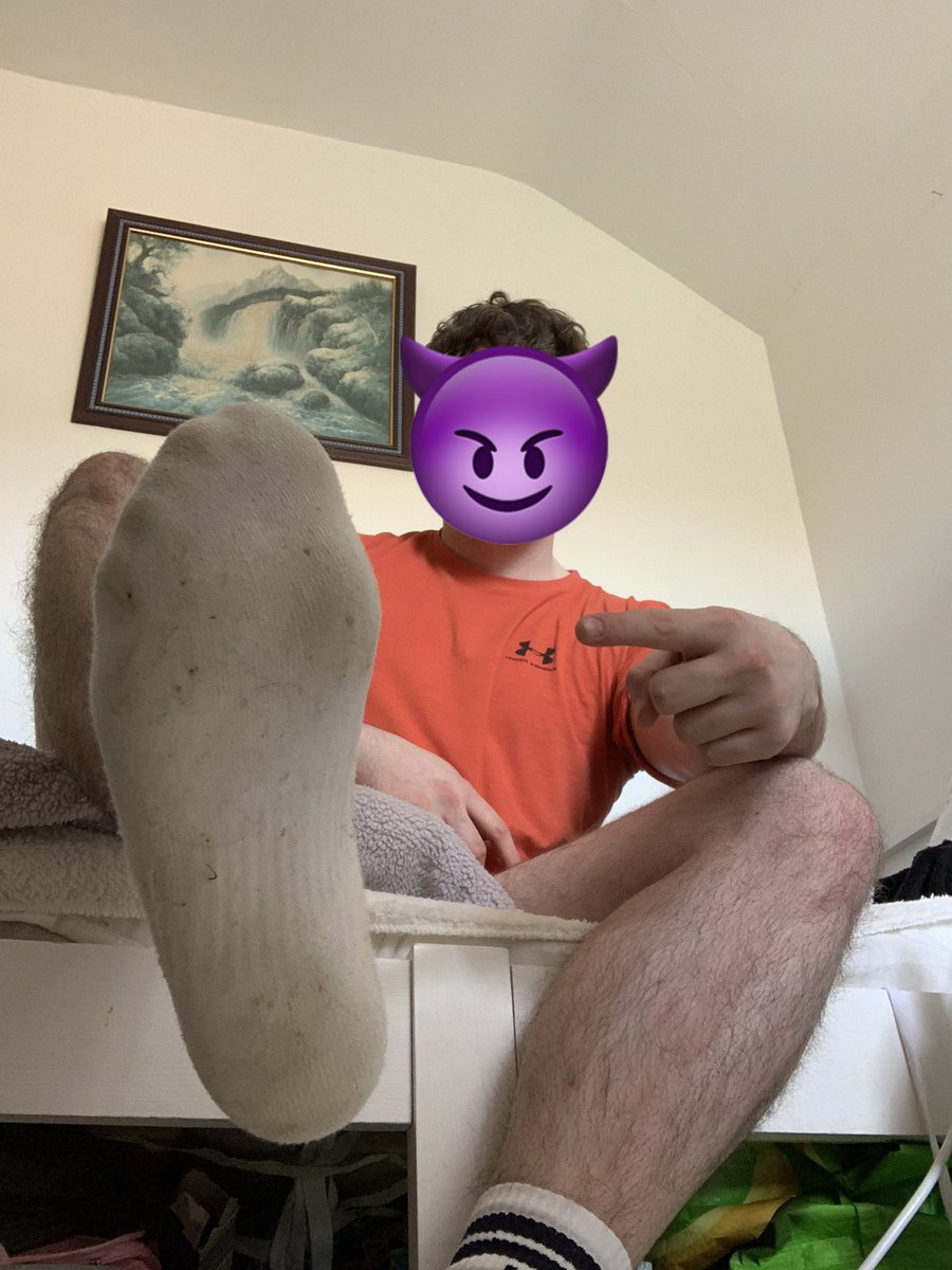 AlphaB0SSAlex's tweet photo. Get sending and serving subs😈

 #findom #cashapp #cashmaster #scally #dom #master #socks #footworship #feet #feetpics #smellysocks #sweatysocks #spit https://t.co/CNYG6UTKFd