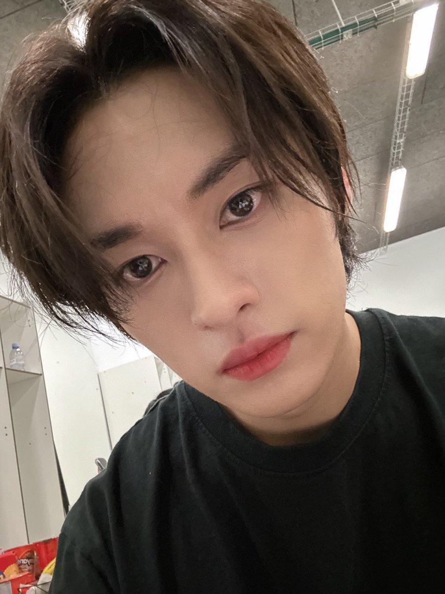 9798loops's tweet photo. 🐰💭 https://t.co/5mYNInMngK