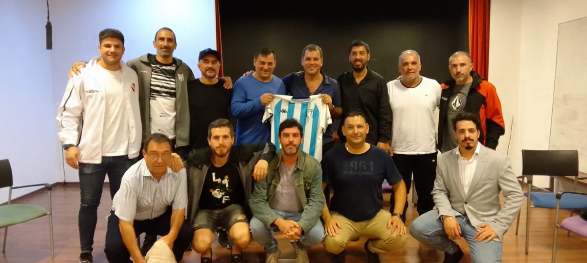 Deportes Racing tweet media