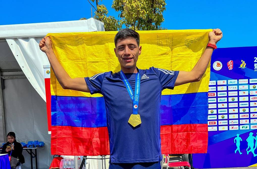 Triunfo y nueva marca personal para marchista ecuatoriano David Hurtado ► ow.ly/JI3N50NEzK1