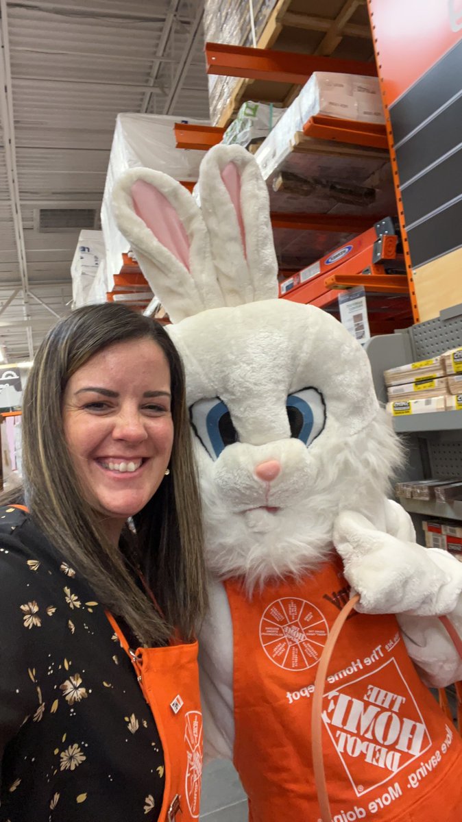 Happy Easter 🐣🐇   #PacNorthProud #DrivingD53