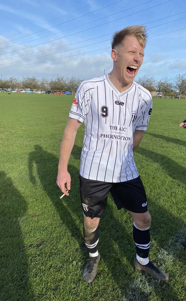 Wey, he’s back!!

Following up last Sunday’s appearance, <a href="/Mitch3llRamsay/">MitchellRamsay.</a> returned from suspension today and made his 100th Sat Team Appearance for the club.

⚽️⚽️ + 🅰️ + 🌟 

#Woof #Hezzy #Rigg #HVFC
