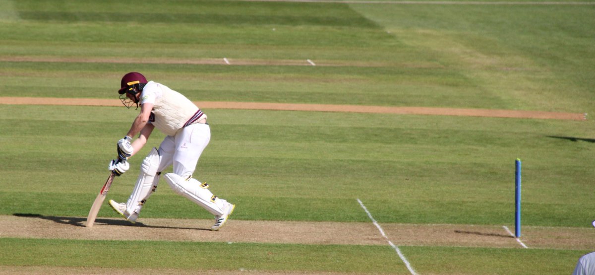 Can we find a name for this <a href="/TomKCadmore32/">Tom Kohler-Cadmore</a> shot <a href="/SomersetCCC/">Somerset Cricket 🏆</a>? Looks like a new one to me.