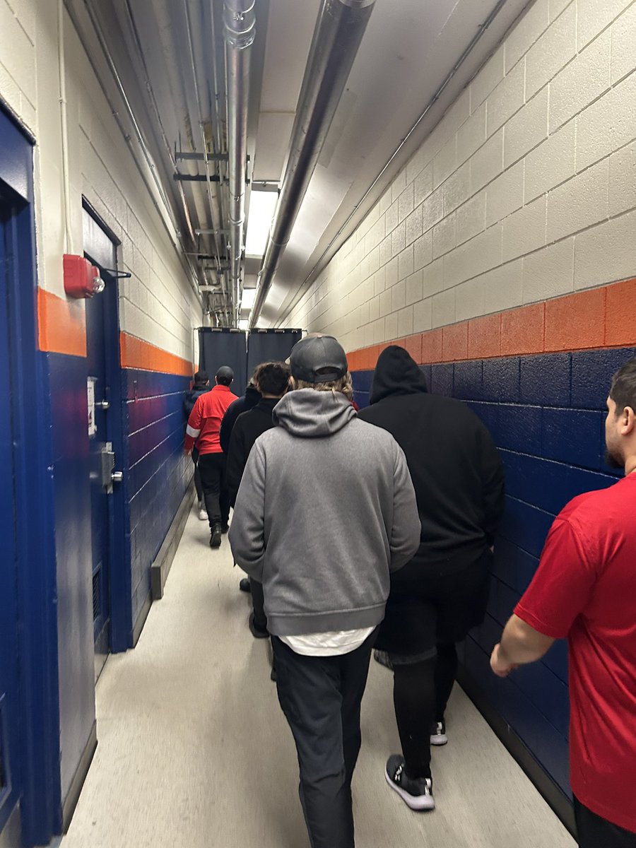 WitchesLax's tweet photo. Great day - AM practice at Bertram followed by pizza as a team. Afternoon at Salem State for a tour of O’Keefe Sports Complex and to watch the hometown team @SalemStateLax in action. Thx Coach Driscoll and team for having us! #GoWitch #RollVikes https://t.co/gihra4y7t3