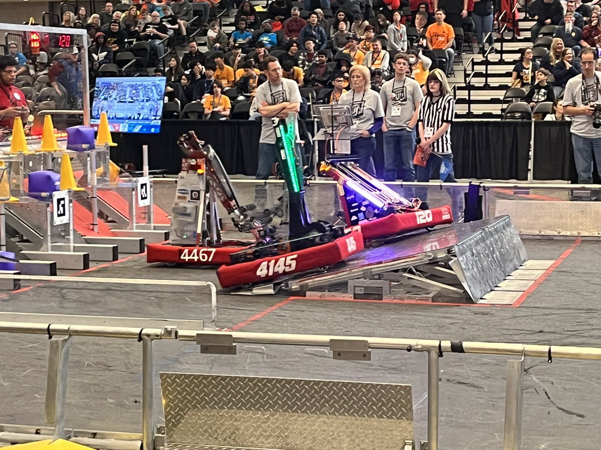 That last match was tough,
Alliance 4 is out of the game. Thank you 4467 and 120! It was an honor to play with you all!

#robotsareback #greaterpittsburghfrc #makeitloud