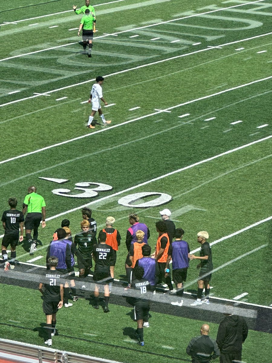 ⚽️BOYS’ 5A Region III Finals: Connally 2 College Station 1 (HALFTIME) @Connally96 #UILsoccer #TXHSSoccer