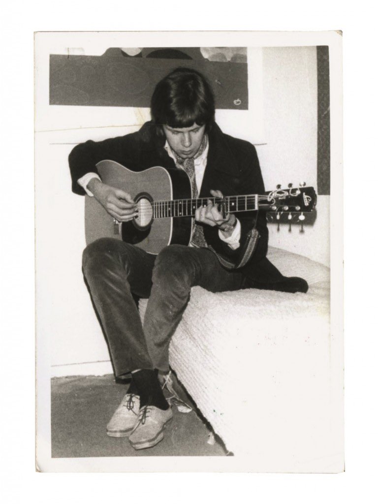 thekulturedthug's tweet photo. Short thread on one of my favourite artists, a singer-songwriter Van Gogh:

Nick Drake https://t.co/feKTM10kuQ