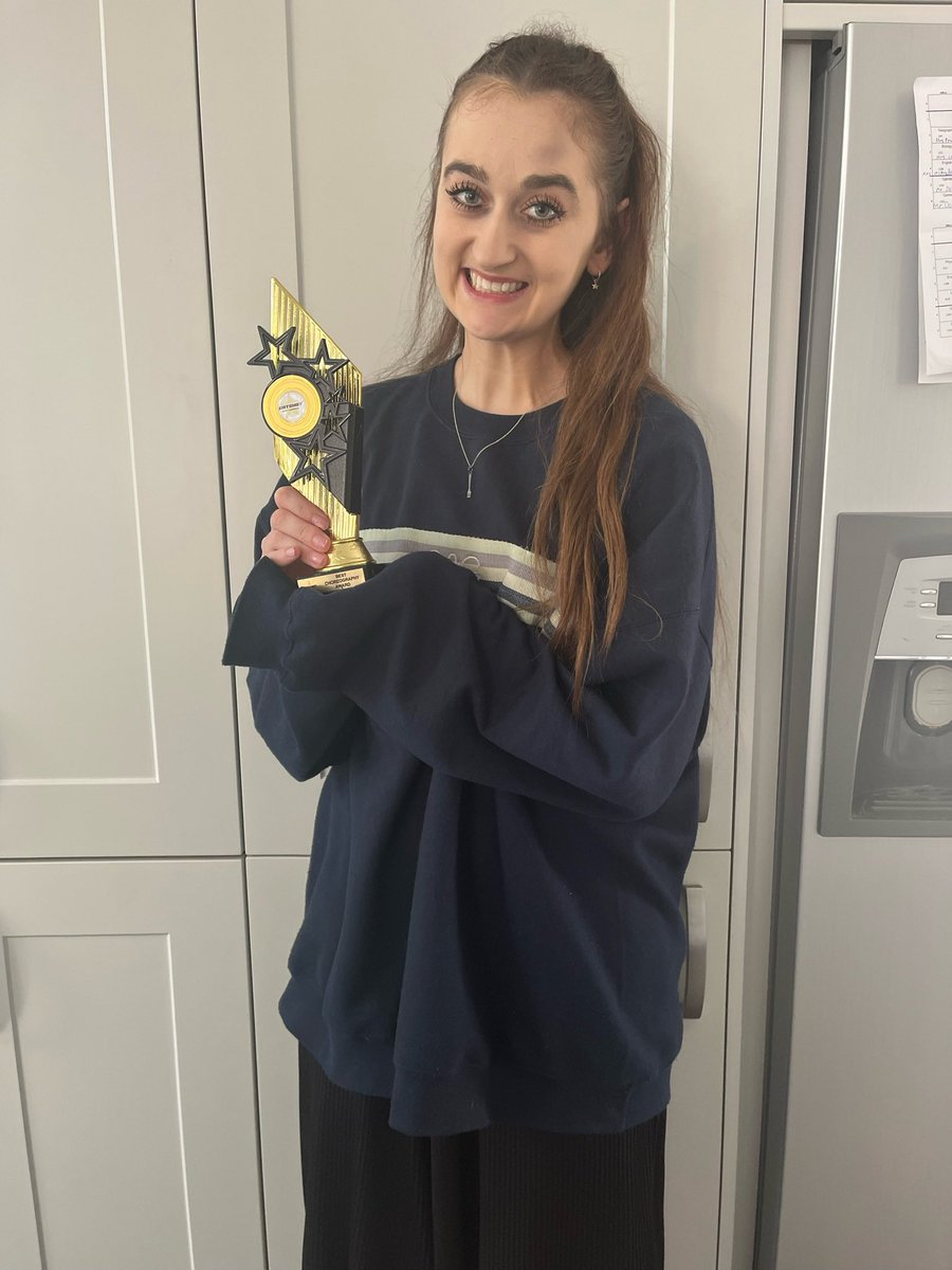 best. day. ever. 
thank you thank you <a href="/DanceHotshot/">HotshotDanceCompetition</a> 🏆