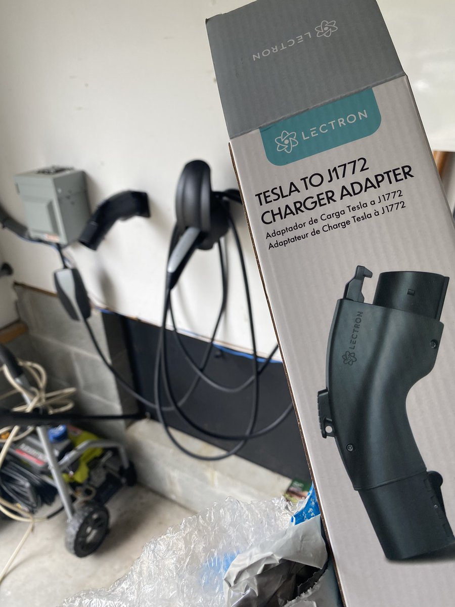 GarretD757's tweet image. Got the goods so all my subpar EV friends can charge up. ;-) #lectron @Tesla
