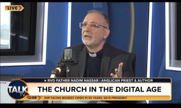 Nadim_Nassar's tweet photo. Great to be the guest of @petercardwell at @TalkTV today speaking about my new book #iJesus. Thank you Peter for the interesting conversation
@SouthwarkCofE @dioceseoflondon @SacristyPress @Awareness_Found @MinistryatWork https://t.co/QKRHXyy1WI