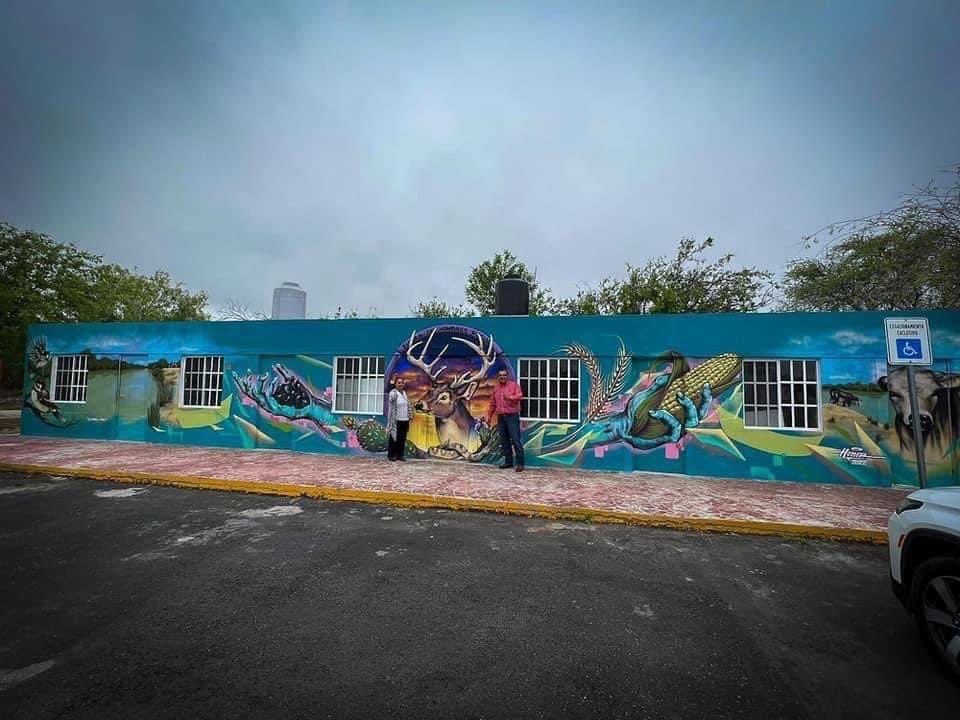 licoquintanilla's tweet photo. Así te recibimos en el arco de entrada de la Villa de Progreso!!!
Con la hospitalidad de nuestra gente, estacionamiento, sanitarios al 100 y área de recreo para toda tu familia!!!
#VillaDeProgreso #HazTurismoEnProgreso https://t.co/HxqpAeFPl6