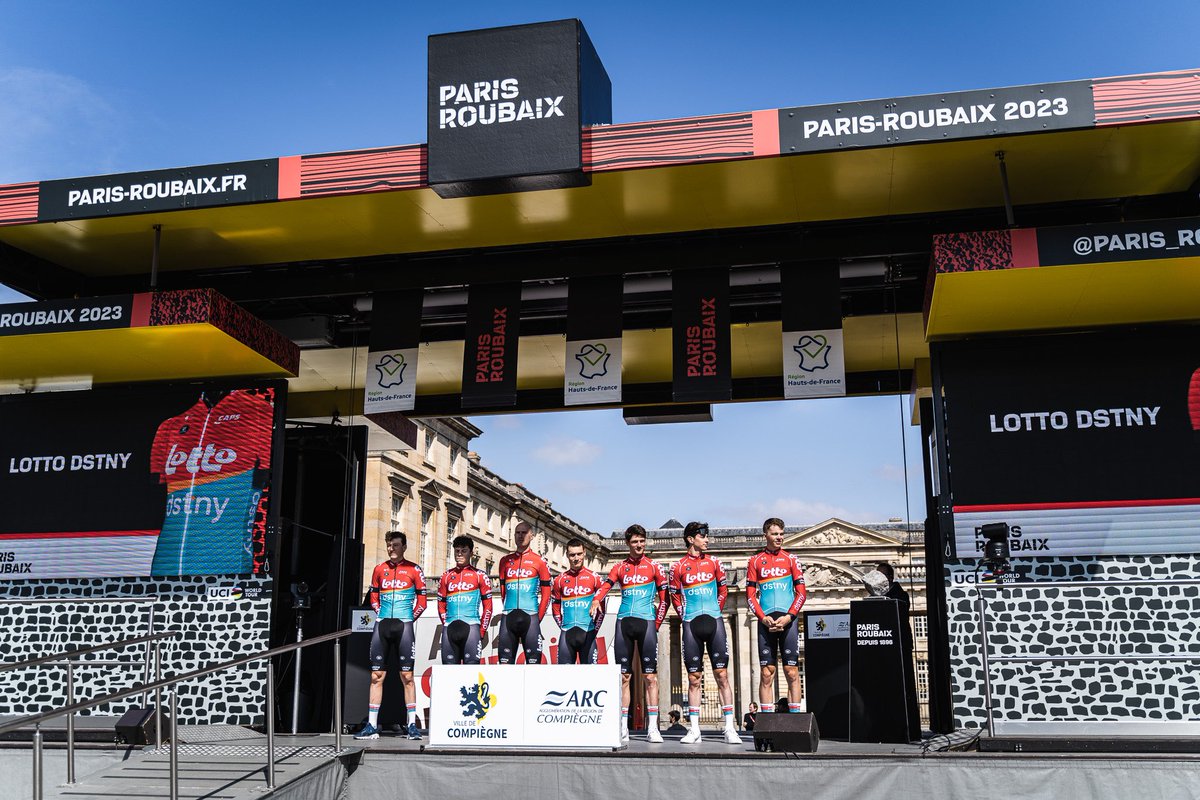 lottocycling_'s tweet photo. Team presentation ✅
Interviews ✅

Let’s race @parisroubaix tomorrow 😀 https://t.co/FSZoTKoGKb