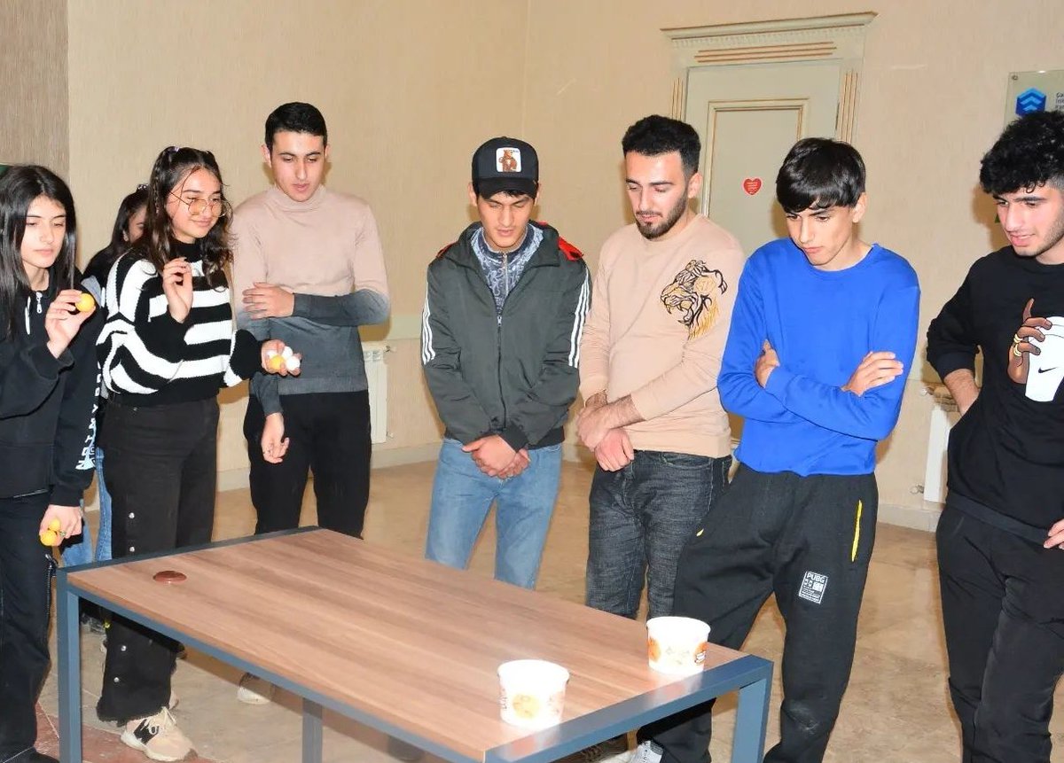 XZaliyeva's tweet photo. GIKM ikinci ailədi.Hər dəfə əyləndiyimiz,marağlı oyunlar oynadığımız,marağlı məlumatlar öyrəndiyimiz,özümüzü inkişaf etdirdiyimiz,öz bacarığlarımızı kəşf etdiyimiz bir sözlə biz gənclər həyatımızdakı bizə yararlı olacaq hər şeyi GİKM-da öyrənmişik https://t.co/W6zci2Cd8k