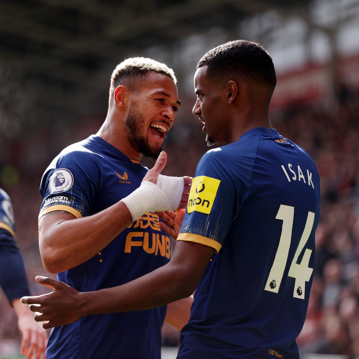 NUFC's tweet photo. 3️⃣ Games
3️⃣ Wins
9️⃣ Goals Scored
2️⃣ Goals Conceded

An incredible six days! 😍 https://t.co/XyvSyL6MNh