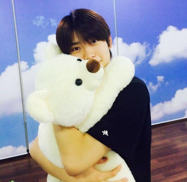 คุณลูกพีชของ Czennie ขอบคุณสำหรับความตั้งใจและพยายามอย่างหนักในการทำงานมาโดยตลอด จะซัพพอร์ตแจฮยอนในทุก ๆ เส้นทางที่เลือกเดิน ขอบคุณที่มาเป็นรอยยิ้มให้กับพวกเรานะคะ รักแจฮยอนนะ 🍑😻

#7YearsOnJAEHYUNSide    
#재현아_아직_사백구십삼년_남았다