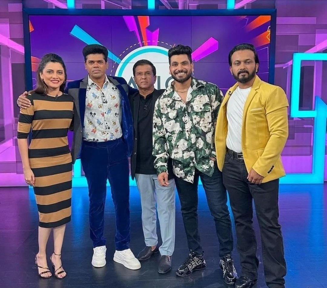 Proud moment as a Cricket and #ShivThakare Fan !!
@ShivThakare9 Bhau appeared in #IPLonJioCinema Marathi Commentary Show.

He rocked it with his wit and persona !!
#ShivKiSena #ShivSquad #Ipl2023 #IplInMarathi