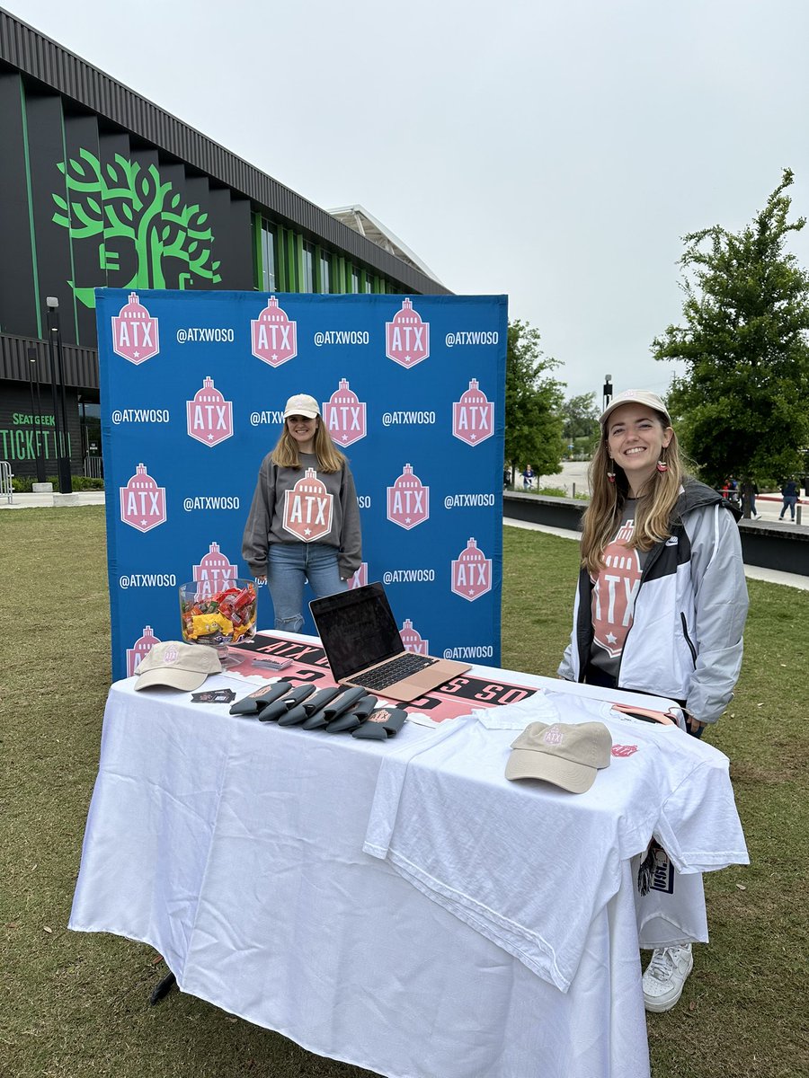 #RockWithUs at the @USWNT Fan Fest right outside @Q2Stadium! Get your free ATX Women’s Soccer swag with a season ticket deposit!