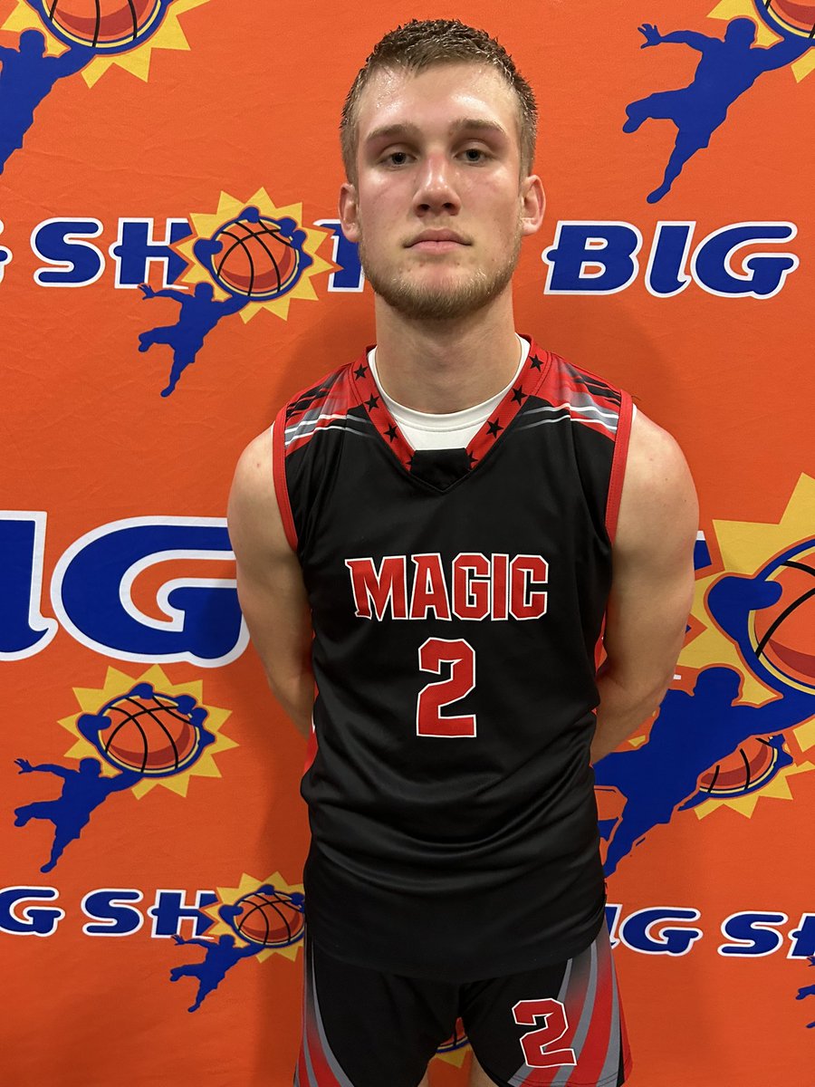 #BIGSHOTS #AtlanticCoastTipoff 

17u 

Team Fayetteville 71
10 Mylon Campbell 20
3 Connor Moore 15
 
Team Magic 46
2 Trenton Sherrill 15