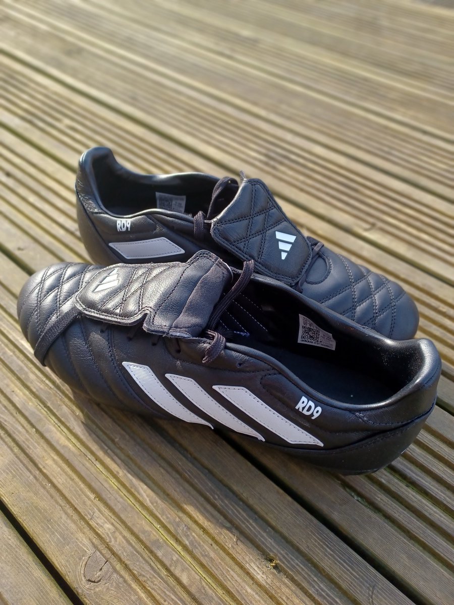 RichDun38800871's tweet photo. New boots

@adidasfootball #copagloro #rd9 https://t.co/vF2ECgKFTZ