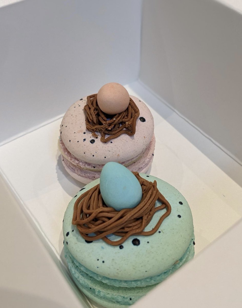 snfny00's tweet image. French Made Toronto 💙☕️💙 #londonfog #strawberrycheesecake #frenchmade #macaron #sweets