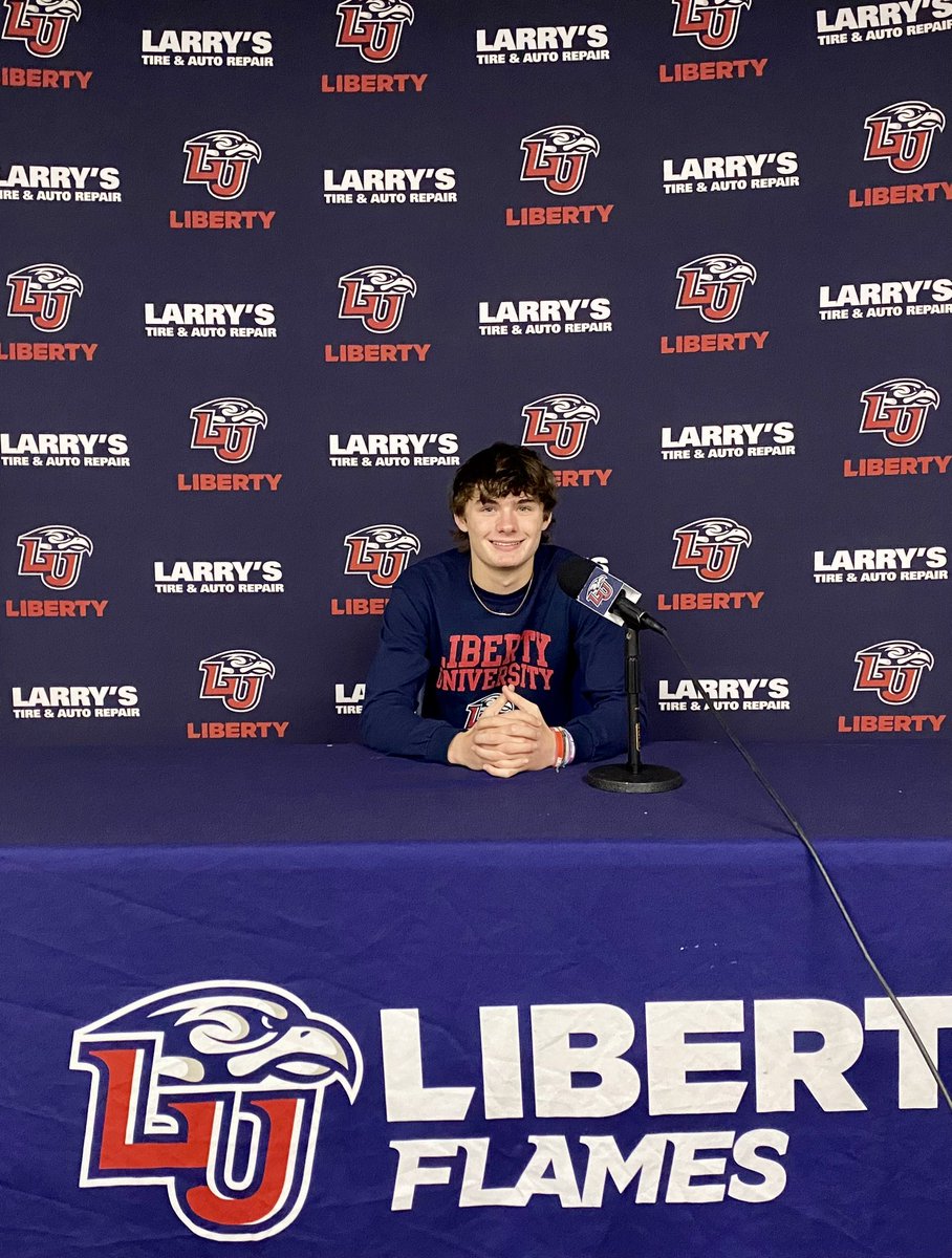 Excited &amp; blessed to be offered a scholarship to run track at Liberty University! Thank you Coach McFadden, Coach Bingham &amp; <a href="/Liberty_XCTF/">Liberty XC & TF</a> ❤️ the Mtn! #GoFlames #HonorHim #USATFFutureStars <a href="/JordanXCTF/">Jordan XC-Track</a> <a href="/LibertyU/">Liberty University</a> <a href="/GoFlames5/">GoFlames 💌</a> <a href="/WireFlames/">FlamesWire</a> <a href="/AllFlamesSports/">#JB11SZN</a> <a href="/usatf/">USATF</a>