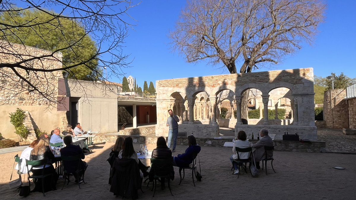 ajperalada's tweet photo. T'has perdut el tast "10 anys, 10 vins", del festival #Vivid2023?
Inscriu-te al proper, el 29 d'abril, clicant a https://t.co/AQAcLvrxAa
#empordawine #incostabrava #visitPeralada @costabrava https://t.co/gd3qBads7h