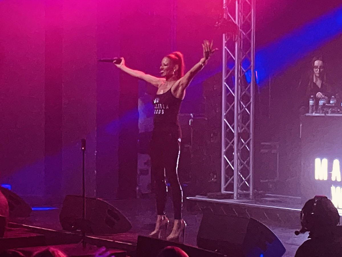 We had an awesome night Hosting <a href="/RealJudgeJules/">Judge Jules</a> last night thank you to every who came and made it epic. Thank you also to <a href="/tristaningram/">Tristan Ingram</a> <a href="/HowardDonald/">Howard Donald</a> Marcella Woods and Danny Rampling