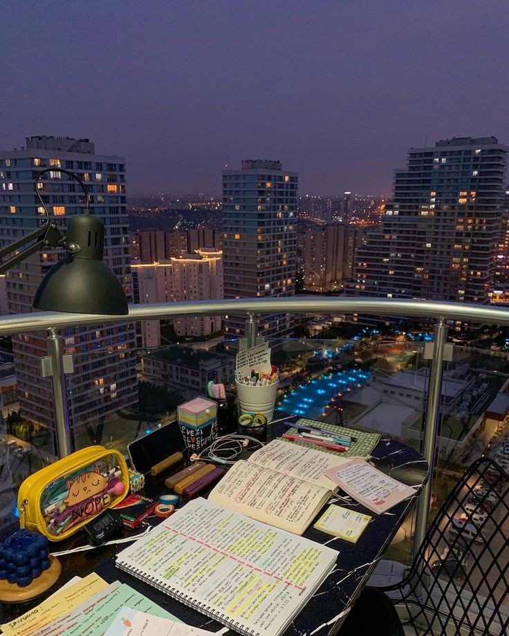 공부 열심히 하세요.