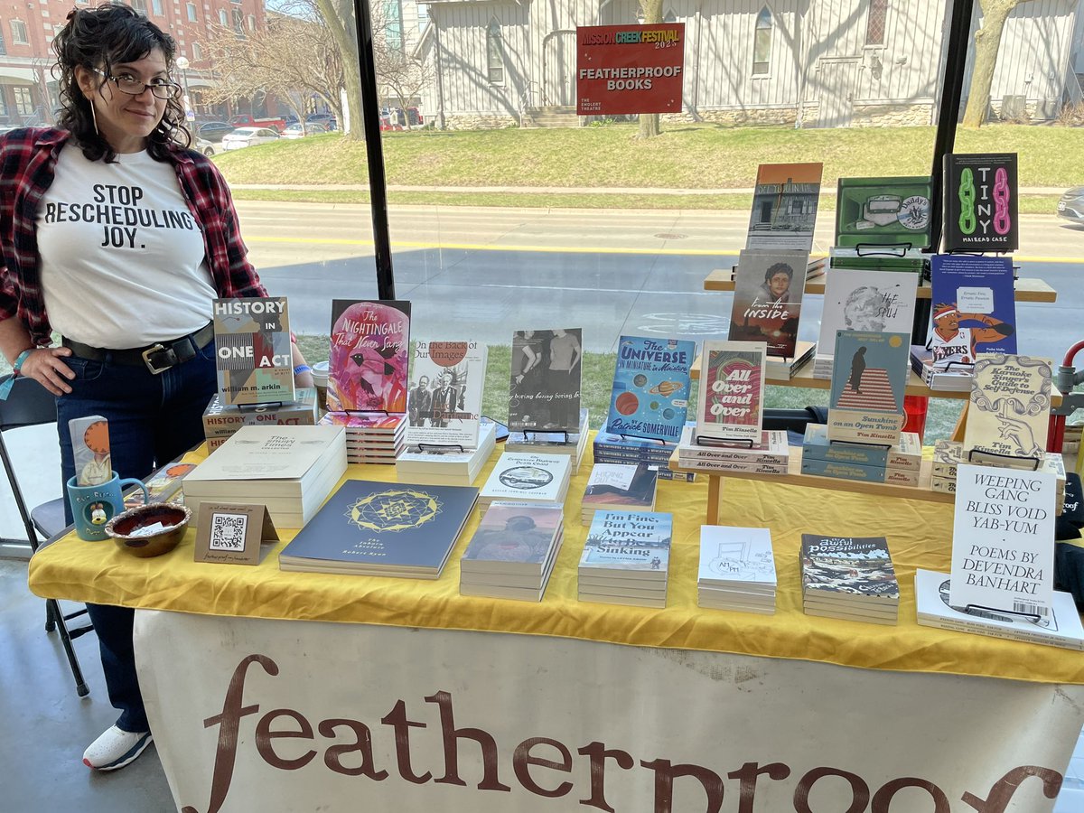 featherproof's tweet image. Where you at, Iowa City? We’re here with the books (til 5pm anyway). @missioncreekic
