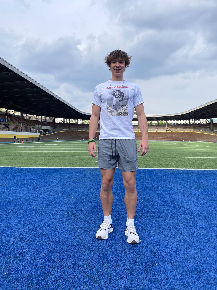 🏆🇺🇸

An experience I will never forget. Thanks for everyone who supported me through this, my family especially.