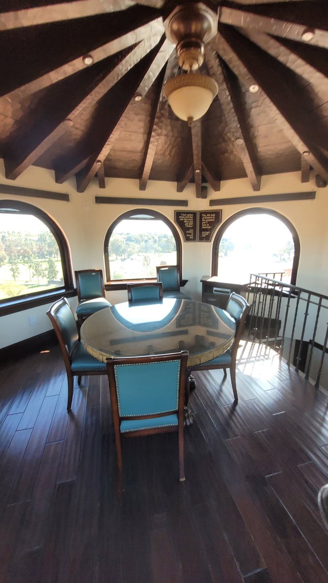 Casey20Tull's tweet photo. @shumwaye Nice! Save enough time for the clubhouse. It's practically a museum. And make sure to make it upstairs to their version of the crows nest! https://t.co/pGXZKU9C3c