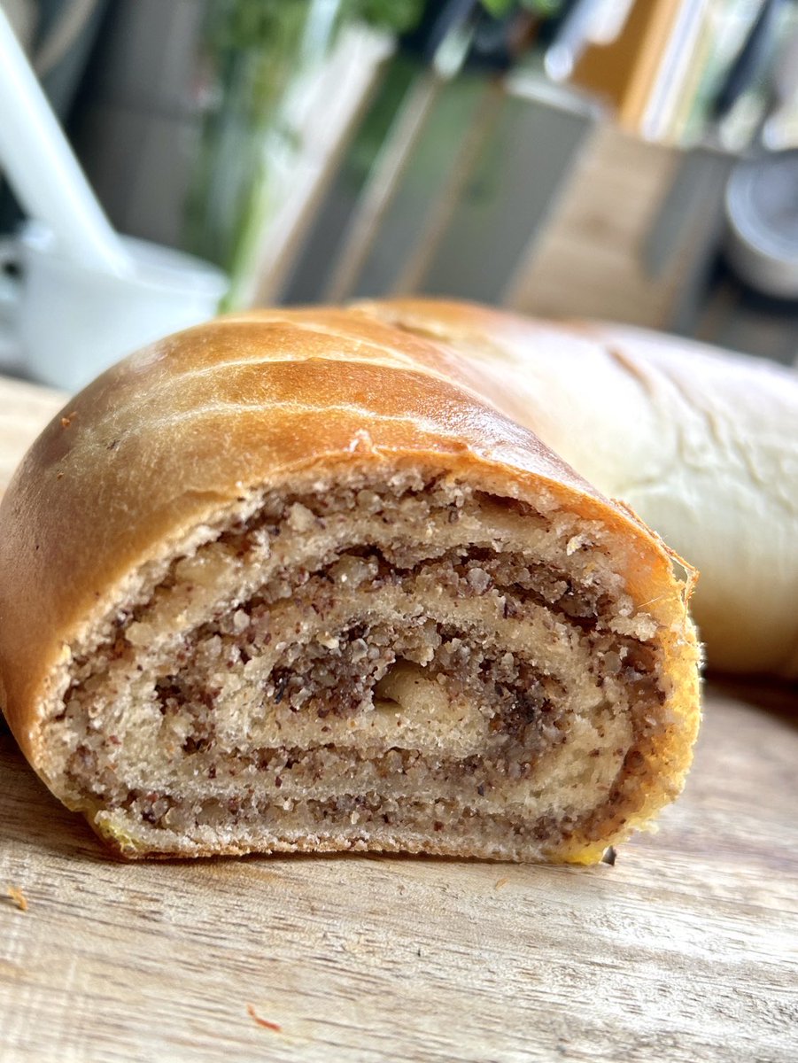 Katharina tweet media