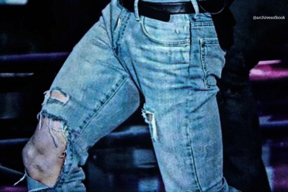 archivesofkook's tweet image. I really want a big boy like Jungkook.