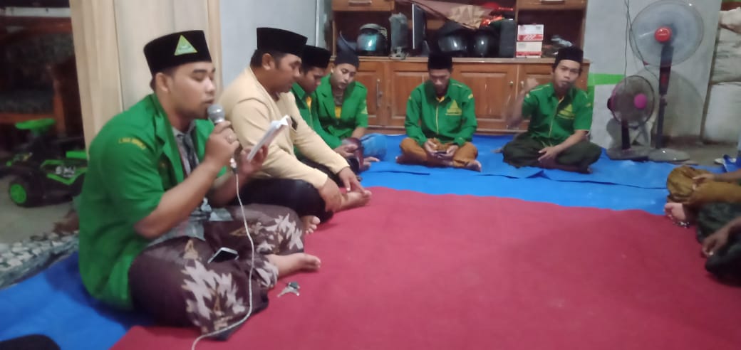 ansorkraksaanpc's tweet photo. Giat MDS PAC GP Ansor Kecamatan Besuk di kediaman Sahabat Amanto (Ketua PAC), Sabtu (8/4/2023).

#AnsorrKotaKraksaan https://t.co/BgKcq1oj1e