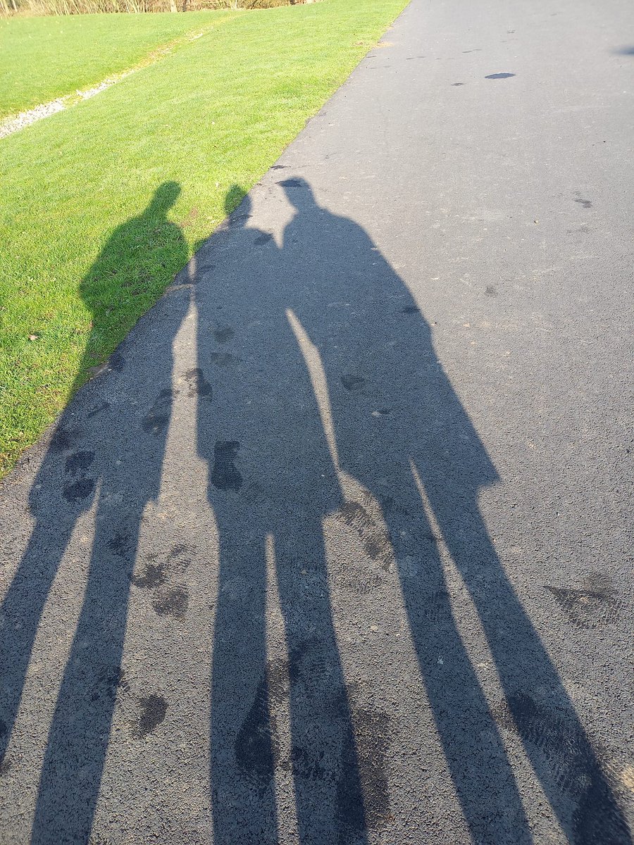 HELLSBELLS_DFYB's tweet photo. Fun at Heslington parkrun today. I parkwalked and did my 100th volunteer! @ConnorGRutter came too, we all had a lovely breakfast after. #parkrun #volunteer #parkrunvolunteer #parkwalker @parkrunUK @pr_adventurers @WithMeNowPod @parkrun #parkrunfamily https://t.co/ObGL4pakc7