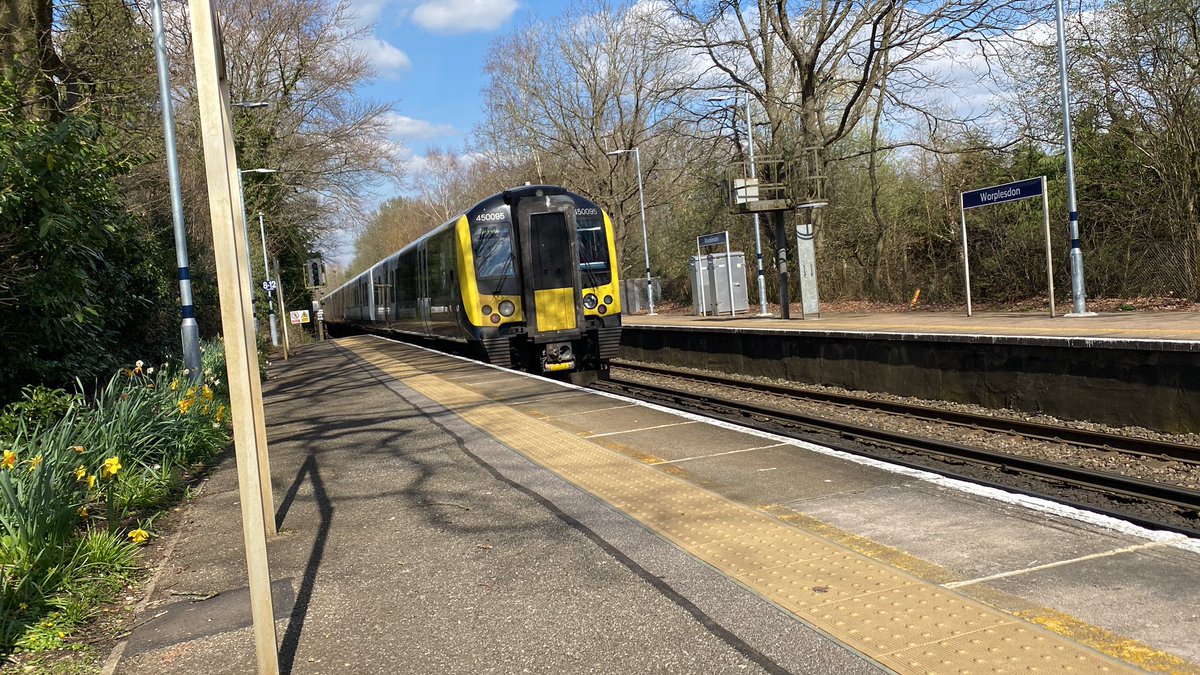 50027 on Twitter "RT All_UK_Stations Worplesdon Station 376/2574