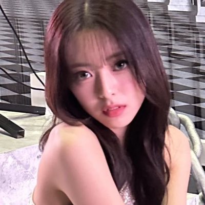 𝑽𝒂𝒓𝒆𝒏 tweet media