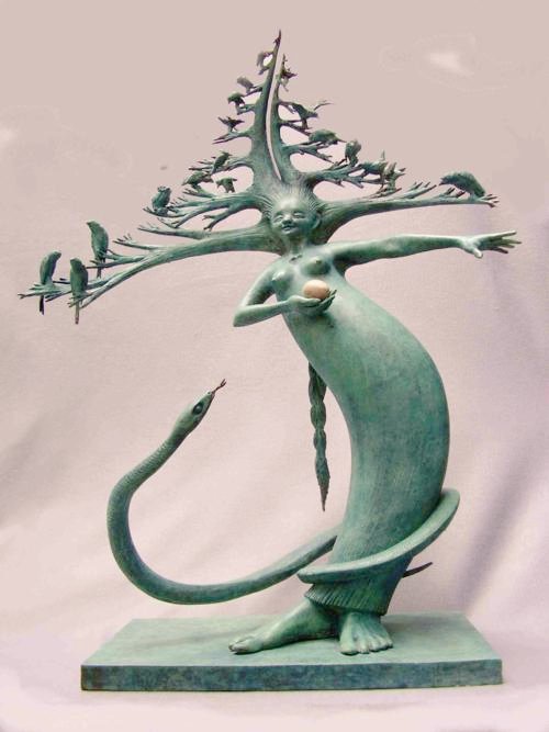 'Dancing Eve', bronze, by contemporary Irish sculptor Fidelma Massey #WomensArt