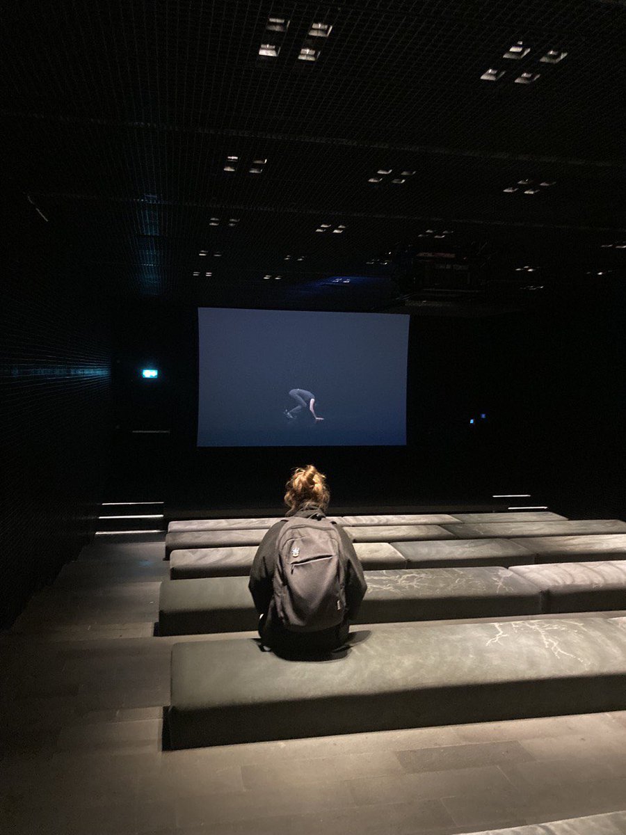 It was a beautiful day today 🌸
Have a nice weekend everyone!