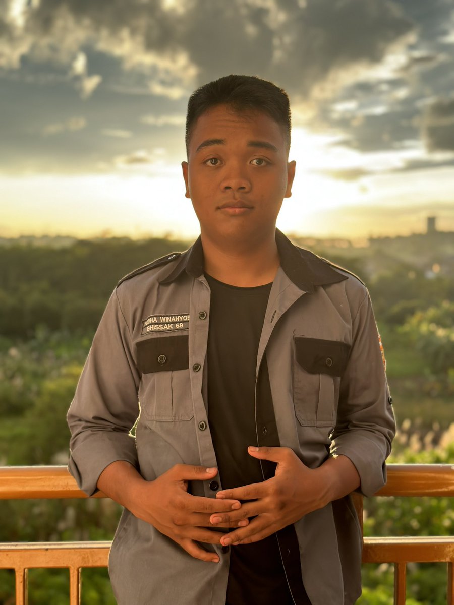 gulajavanese's tweet photo. huhu https://t.co/moYHCgi84Y