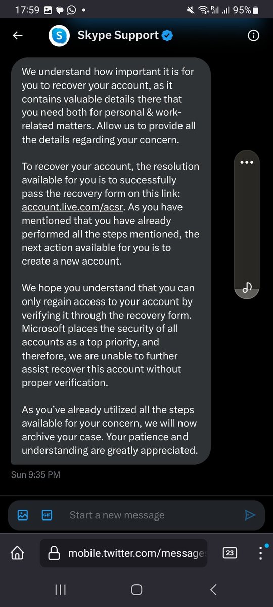 AmyAmylf's tweet photo. @SkypeSupport @PeteEtchells Let me save you some time @peteetchells, @Skype  @skypesupport will not help and send multiple bot replies over DM to make it look like they're addressing the problem. They won't and they don't. I've just had another purchase from my Chinese hacker. https://t.co/ii0hZ4KuI2