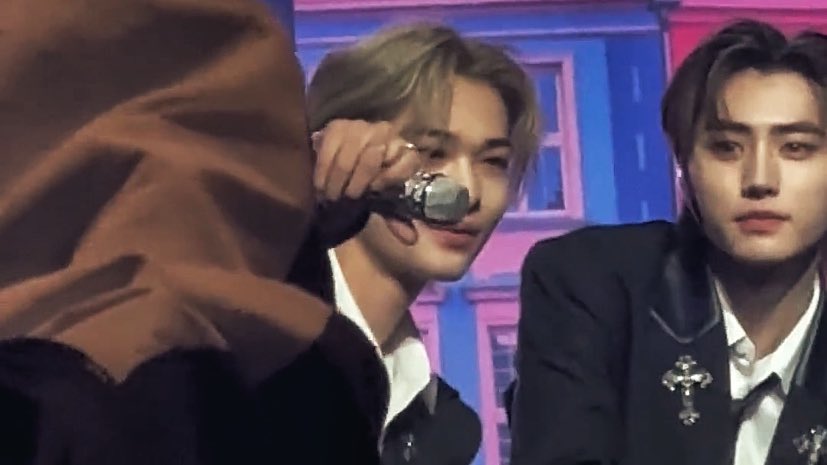 nrktpsh's tweet photo. 🤍🖤 https://t.co/dcIQaMuwYi
