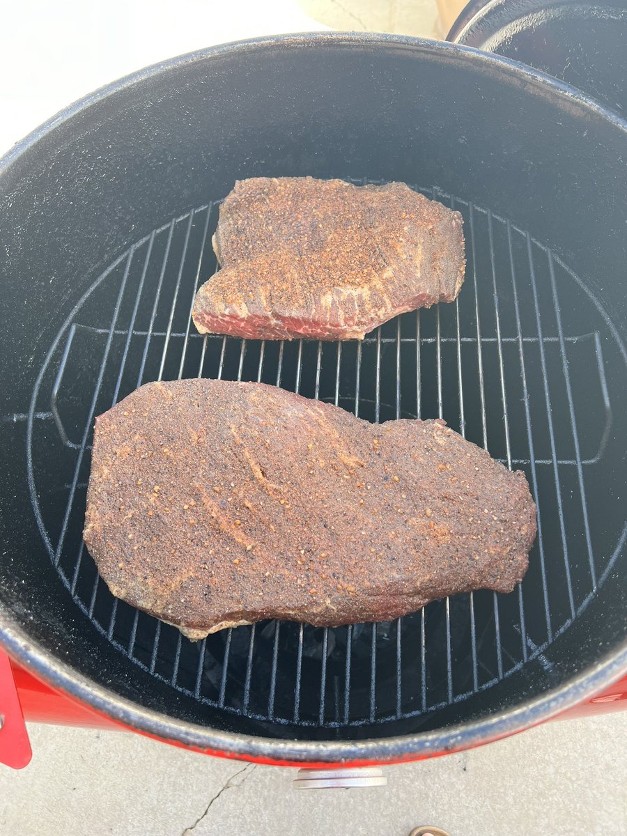 Showtime. #brisket #lootnbooty #blueshog #gatewaydrum