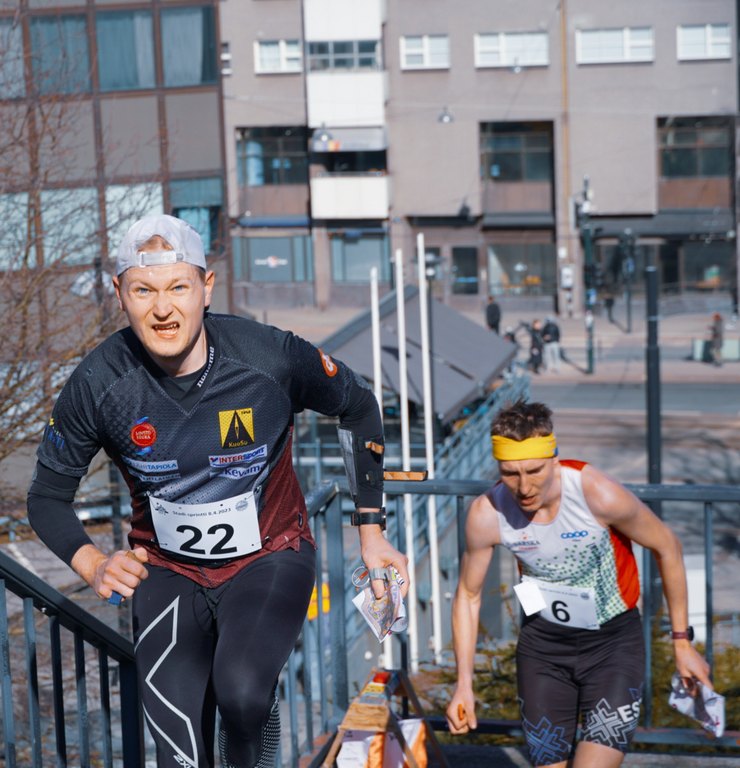 Stadisprintti suunnistettiin keväisen lämpimässä säässä ja viimeistään radoilla tarjotut korkeuserot nostivat hien pientaan. Pääsarjojen radat selvittivät nopeimmin <a href="/JepaPatana/">Jenny Patana</a> ja <a href="/ottokaario/">Otto Kaario</a>.

Kiitokset kaikille osallistujille!

#suunnistus #stadisprintti <a href="/_Liikup/">Liikup</a>