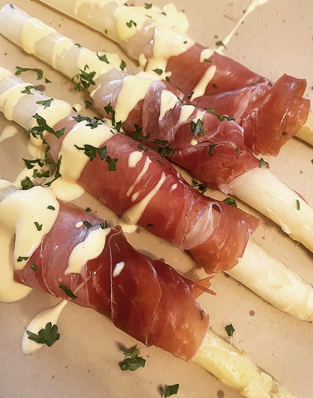 RecipeRetweet on Twitter "RT sguetg Asparagus Hollandaise Prosciutto