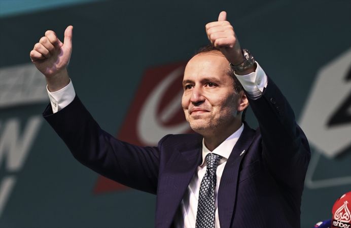 FatihAkceylan's tweet photo. Üyel Ol Refah Gelsin. 

#YenidenRefahPartisi
#KizilcikSerbeti #RecepTayyipErdogan #SONDAKIKA #StajyerDurmayacak #DolarTL https://t.co/6f9m6Px5IY